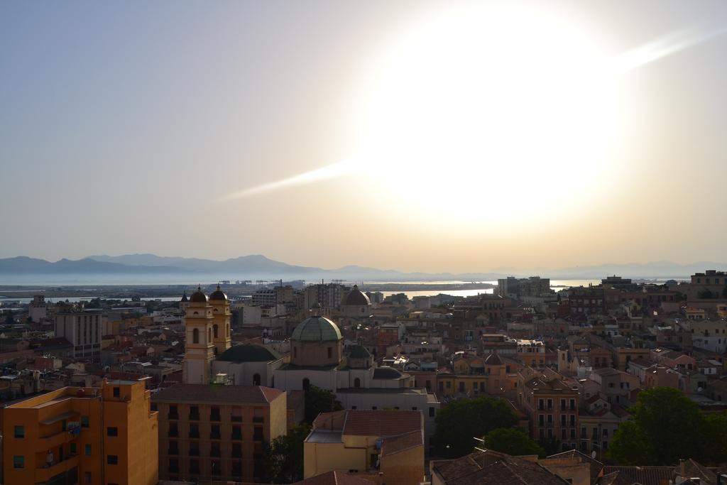 La Residenza Sul Largo Otel Cagliari Dış mekan fotoğraf